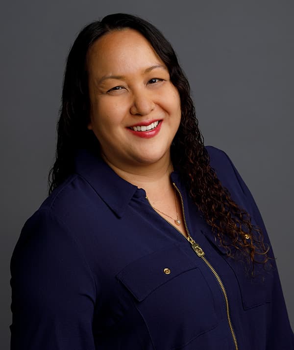 Cindy Andrews Headshot